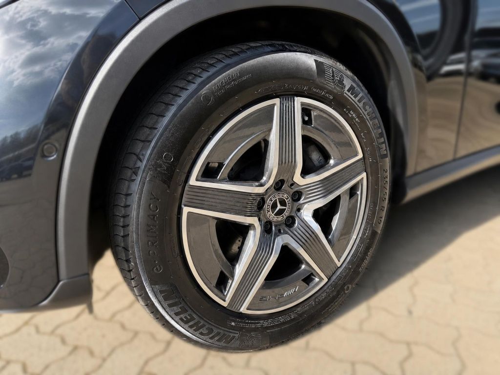 Mercedes-Benz GLC 300 2026 г. Серый, пробег 16238 км