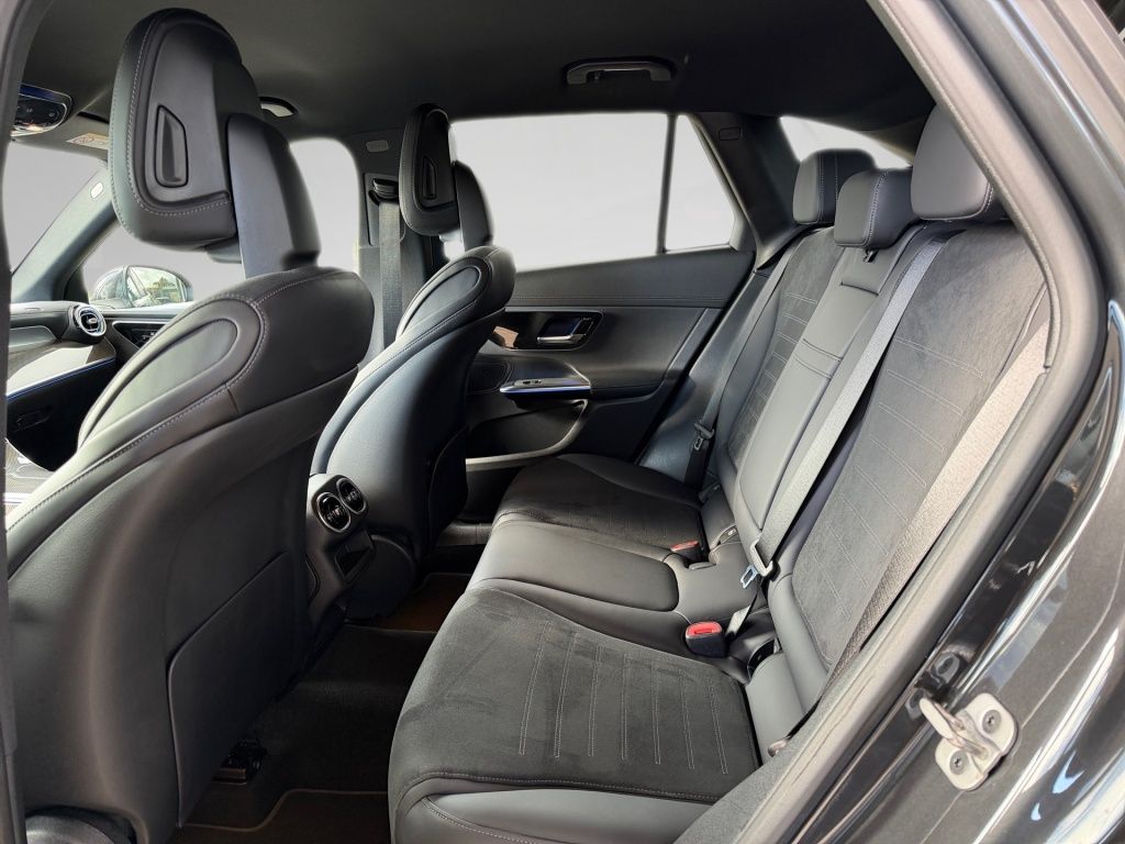 Mercedes-Benz GLC 300 2026 г. Серый, пробег 16238 км
