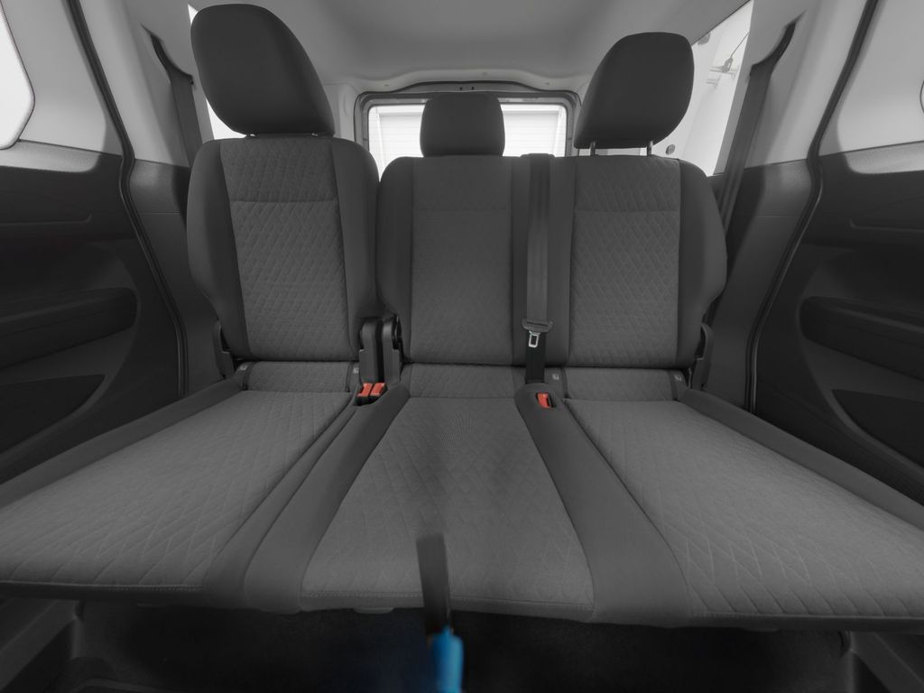 Volkswagen Caddy 2024 г. Бежевый, пробег 9600 км