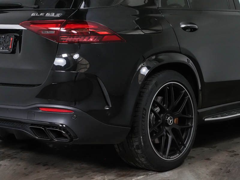 Mercedes-Benz GLE 63 AMG 2025 г. Чёрный, пробег 39068 км