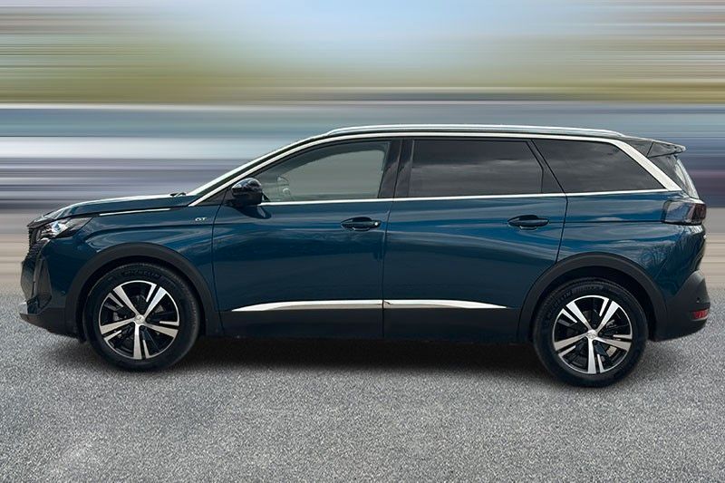 Peugeot 5008 2023 г. Синий, пробег 47943 км