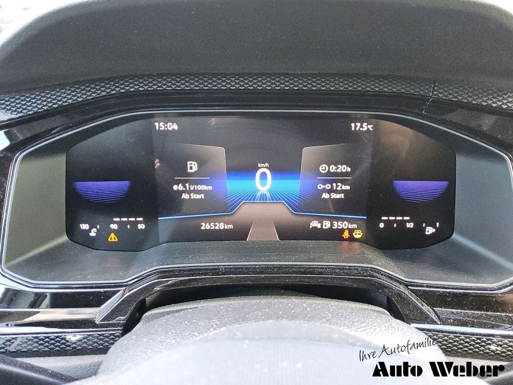 Volkswagen Polo 2023 г. Белый, пробег 26530 км