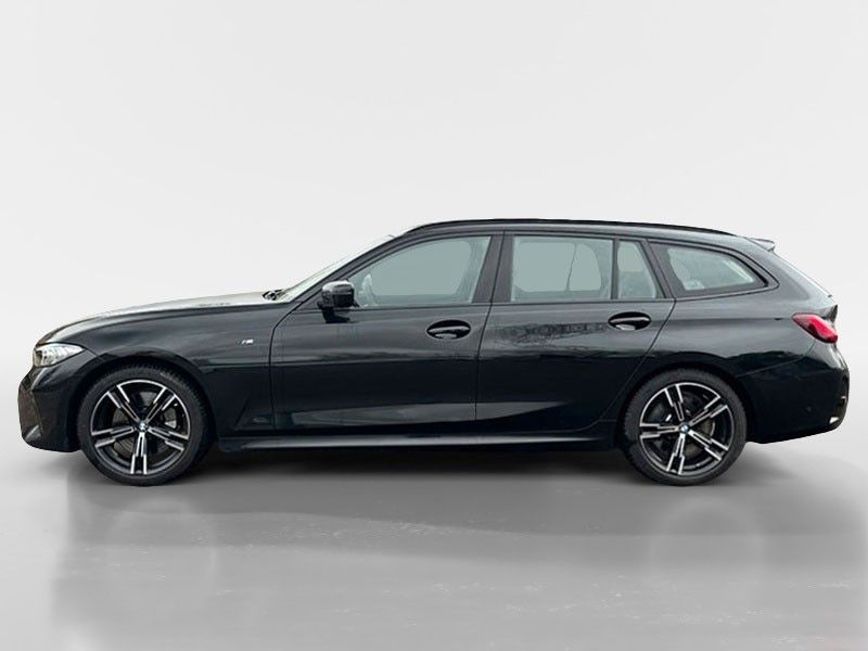 BMW 330 2025 г. Чёрный, пробег 13433 км