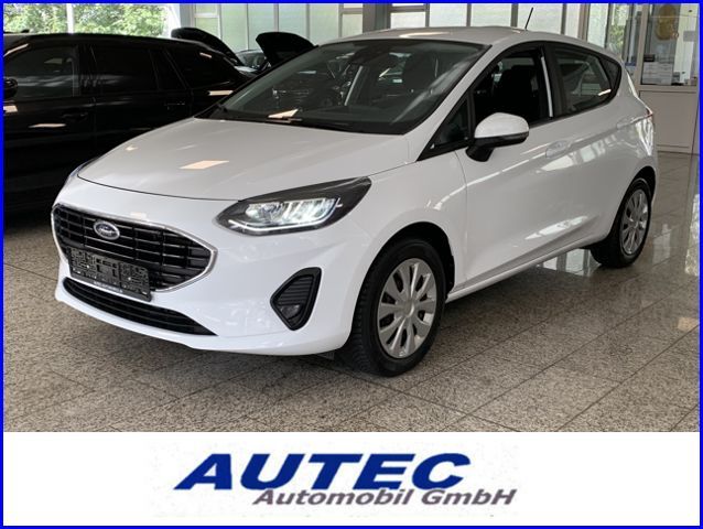 Ford Fiesta 2022 г. Белый, пробег 44000 км