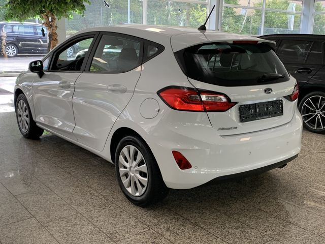Ford Fiesta 2022 г. Белый, пробег 44000 км