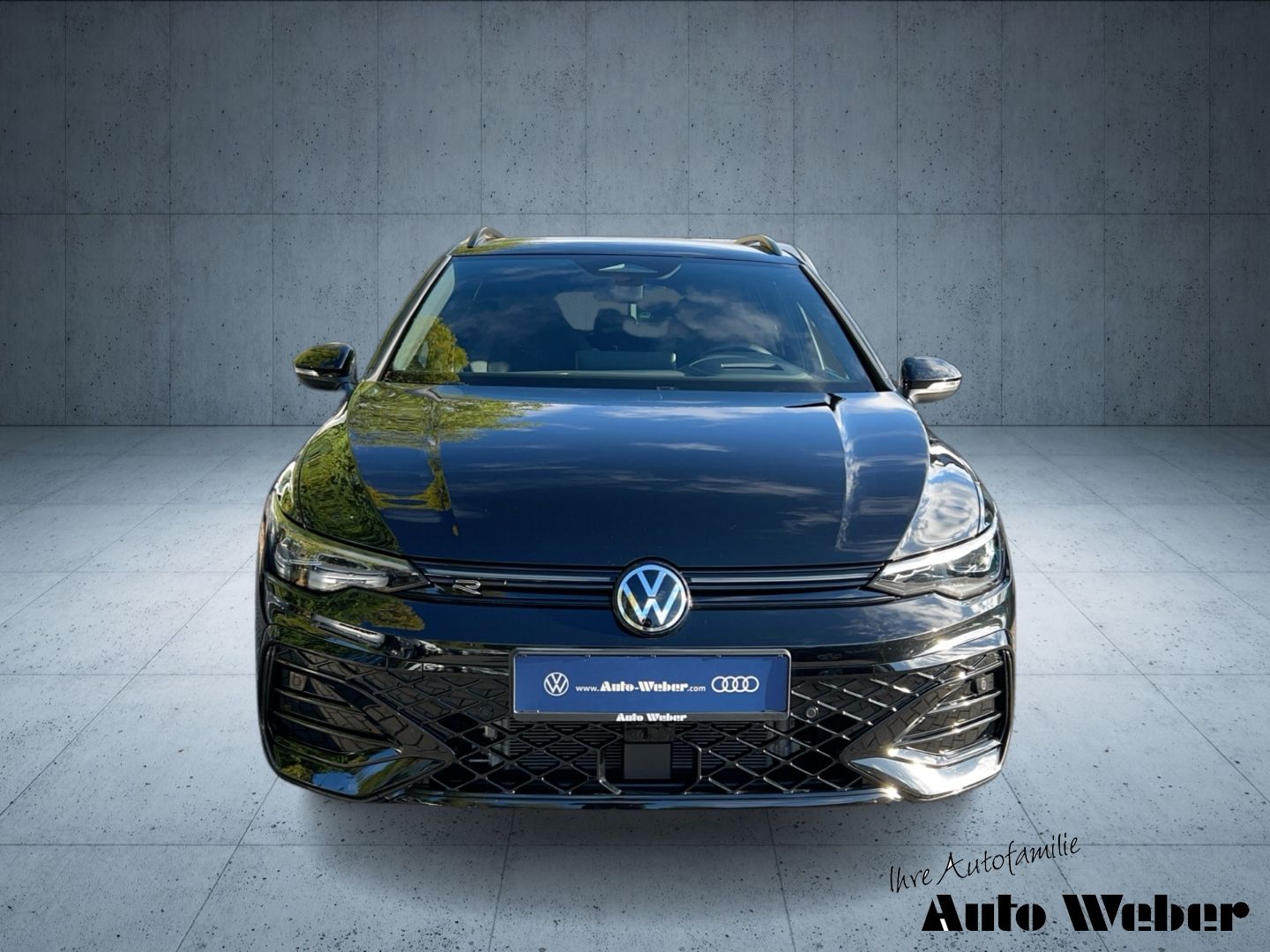Volkswagen Golf 2025 г. Чёрный, пробег 15540 км
