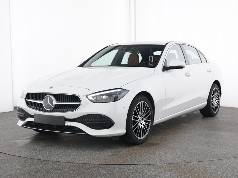 Mercedes-Benz C 300 2021 г. Белый, пробег 13973 км