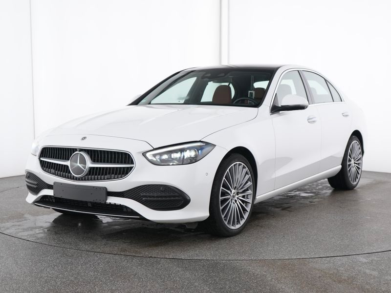Mercedes-Benz C 200 2021 г. Белый, пробег 9729 км