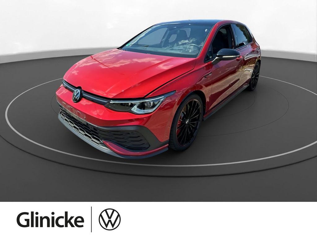 Volkswagen Golf 2023 г. Красный, пробег 44450 км
