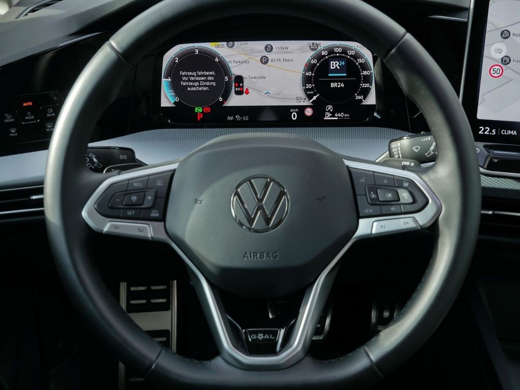 Volkswagen Golf 2025 г. Чёрный, пробег 25465 км