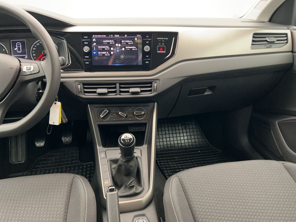Volkswagen Polo 2021 г. Синий, пробег 26600 км