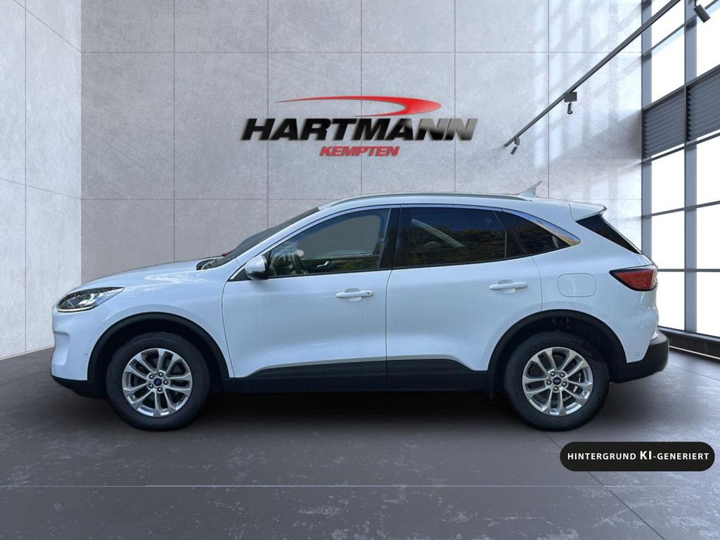 Ford Kuga 2022 г. Белый, пробег 42624 км