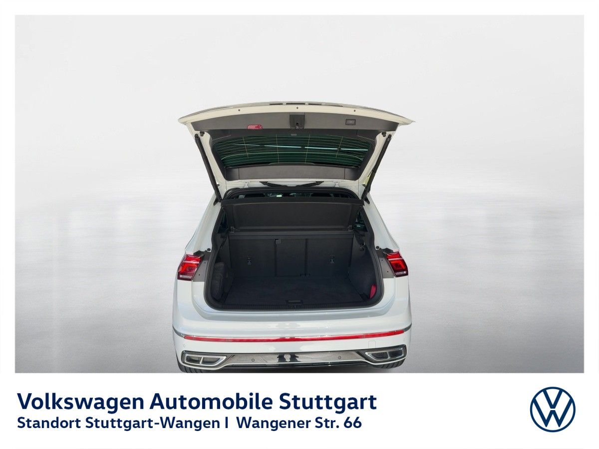 Volkswagen Tiguan 2023 г. Белый, пробег 34239 км