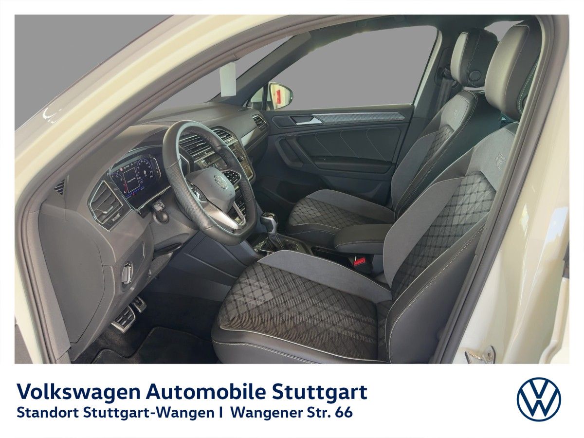 Volkswagen Tiguan 2023 г. Белый, пробег 34239 км