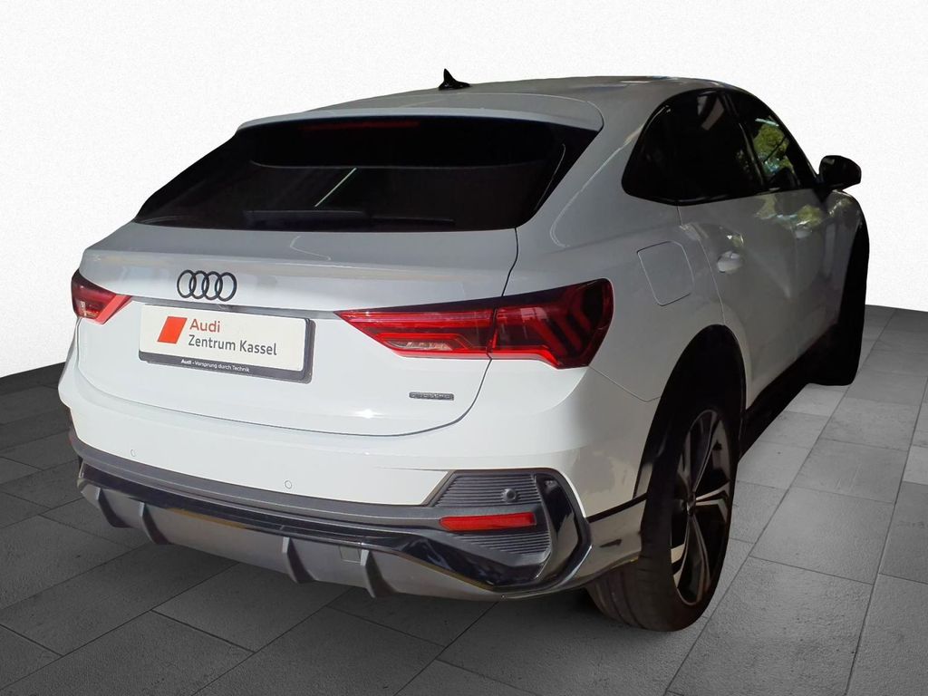 Audi Q3 2022 г. Белый, пробег 35807 км
