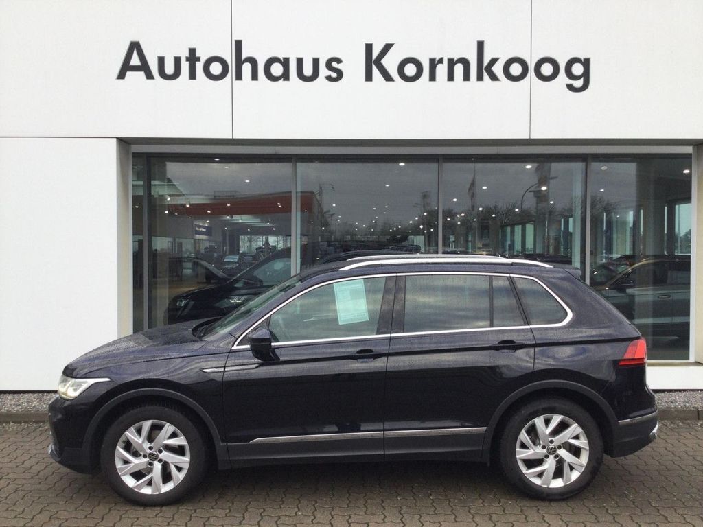 Volkswagen Tiguan 2022 г. Чёрный, пробег 55900 км