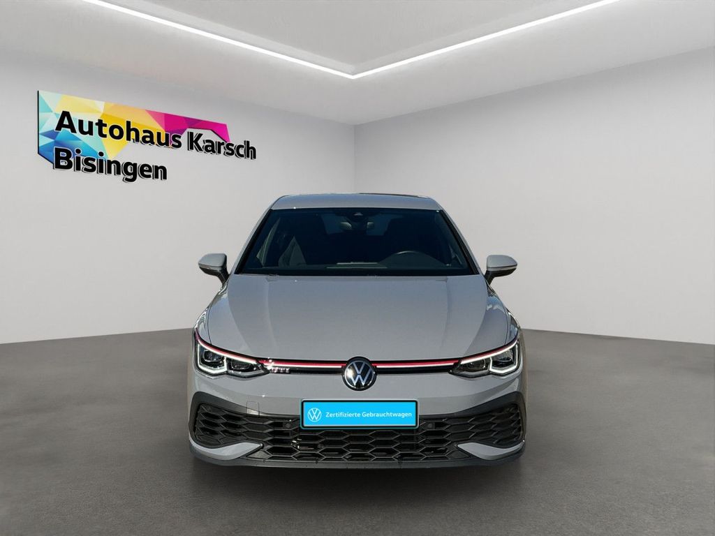 Volkswagen Golf 2023 г. Серый, пробег 31600 км