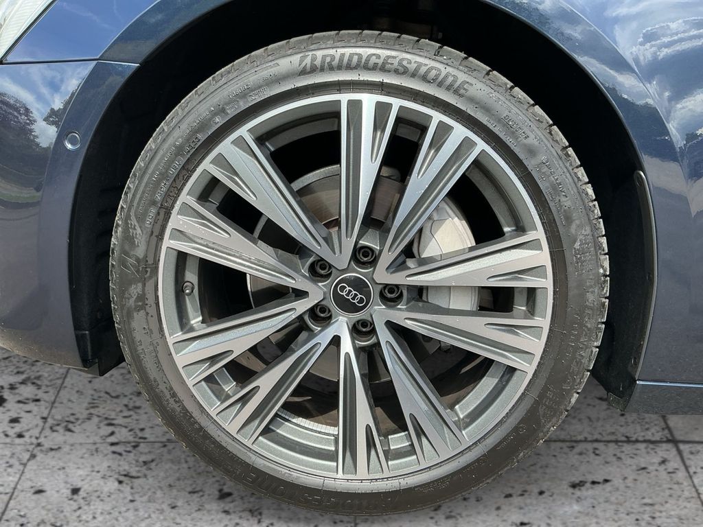 Audi A6 2023 г. Синий, пробег 41232 км