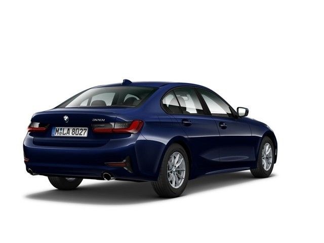 BMW 320 2022 г. Синий, пробег 21411 км