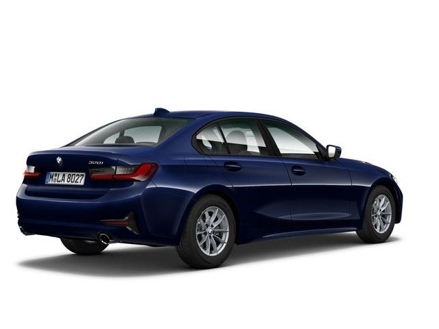 BMW 320 2022 г. Синий, пробег 21411 км