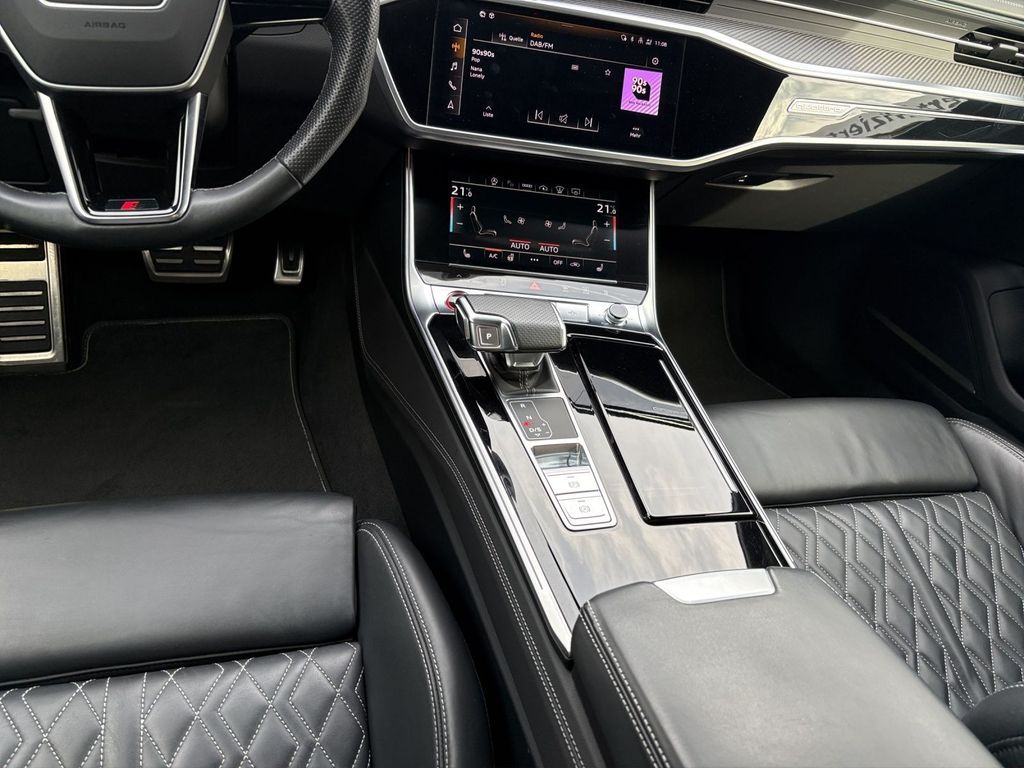 Audi S6 2022 г. Чёрный, пробег 54900 км