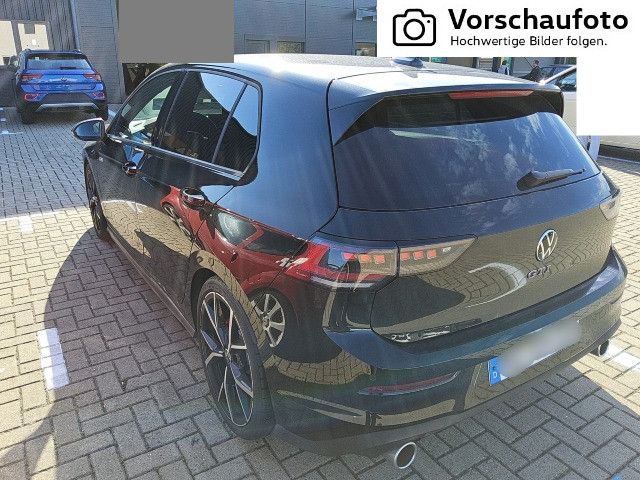 Volkswagen Golf 2024 г. Чёрный, пробег 43361 км