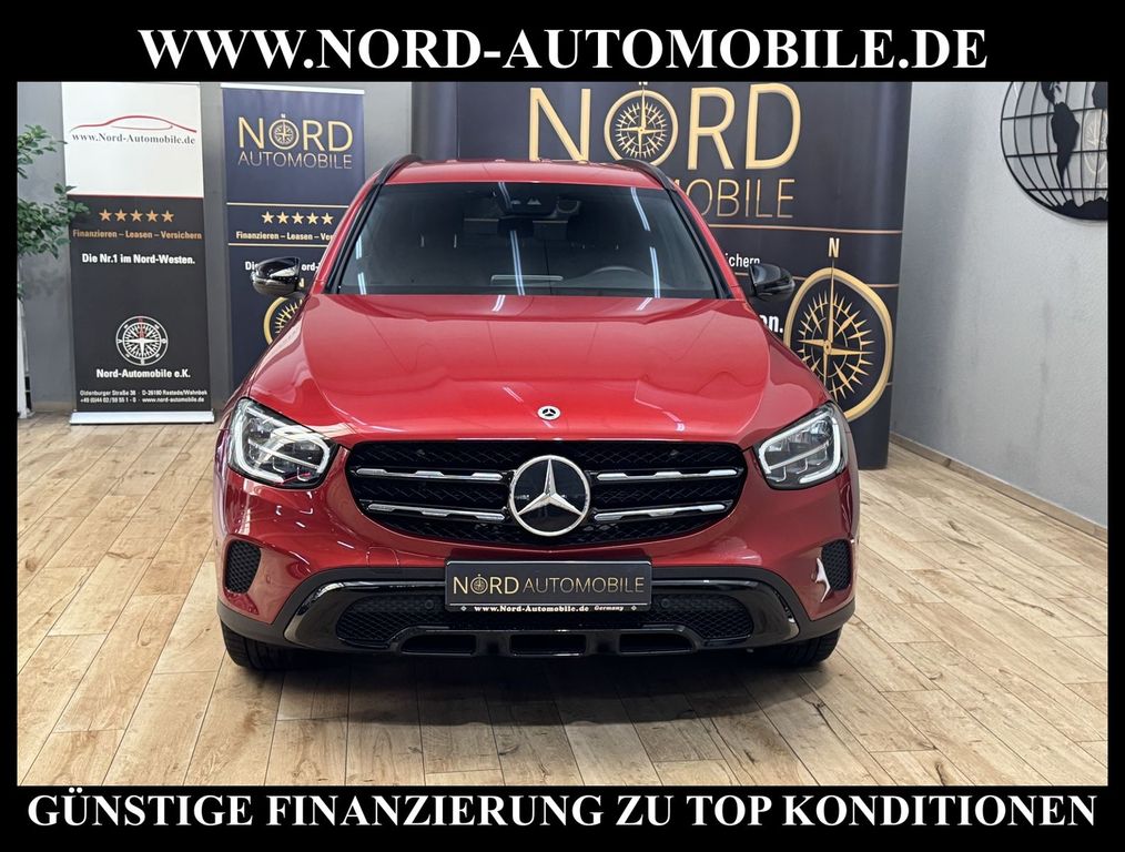 Mercedes-Benz GLC 200 2021 г. Красный, пробег 47209 км