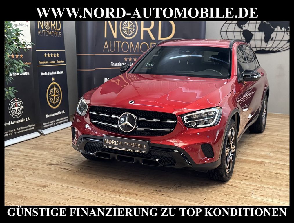 Mercedes-Benz GLC 200 2021 г. Красный, пробег 47209 км
