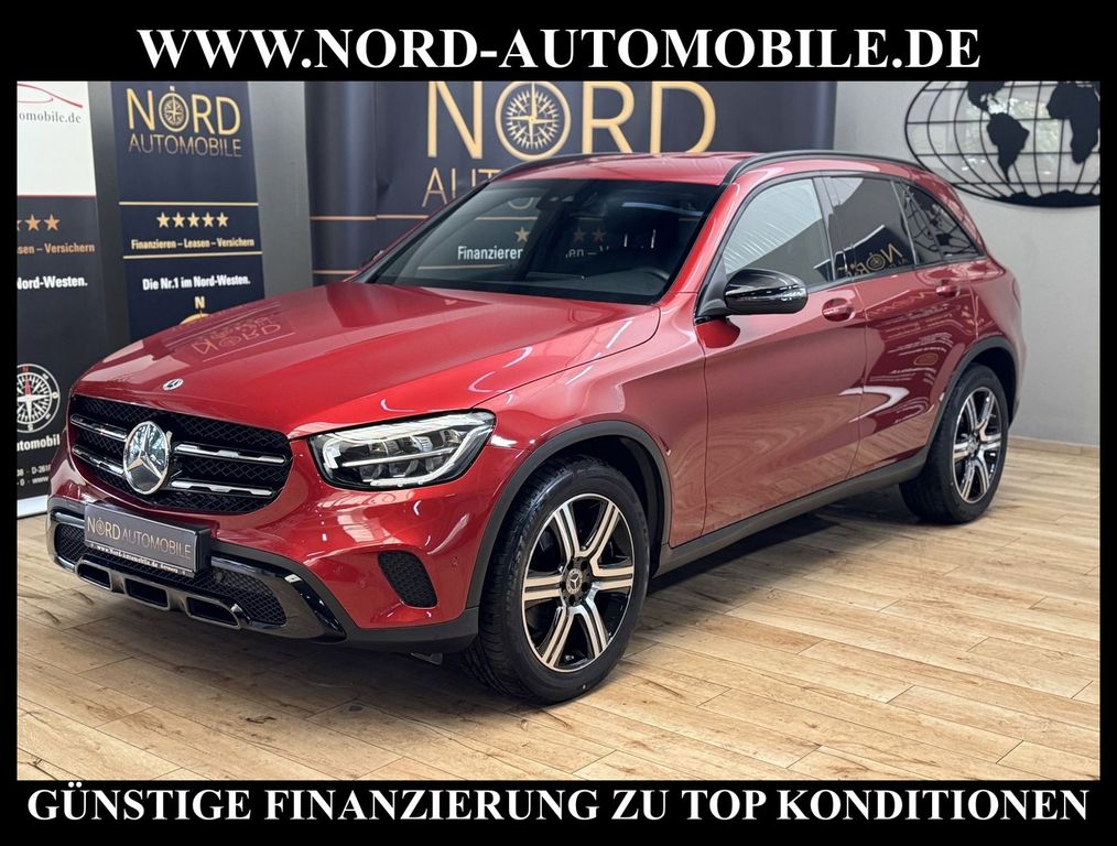 Mercedes-Benz GLC 200 2021 г. Красный, пробег 47209 км