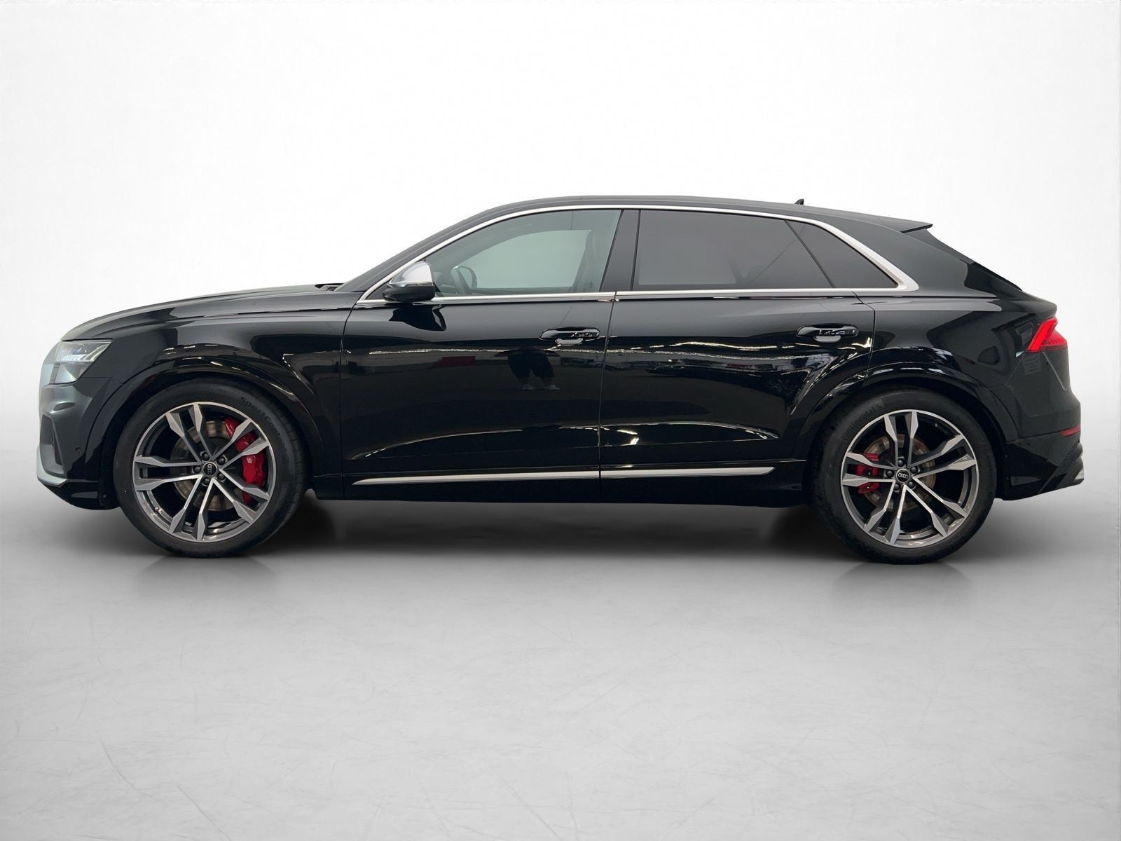 Audi SQ8 2023 г. Чёрный, пробег 58705 км