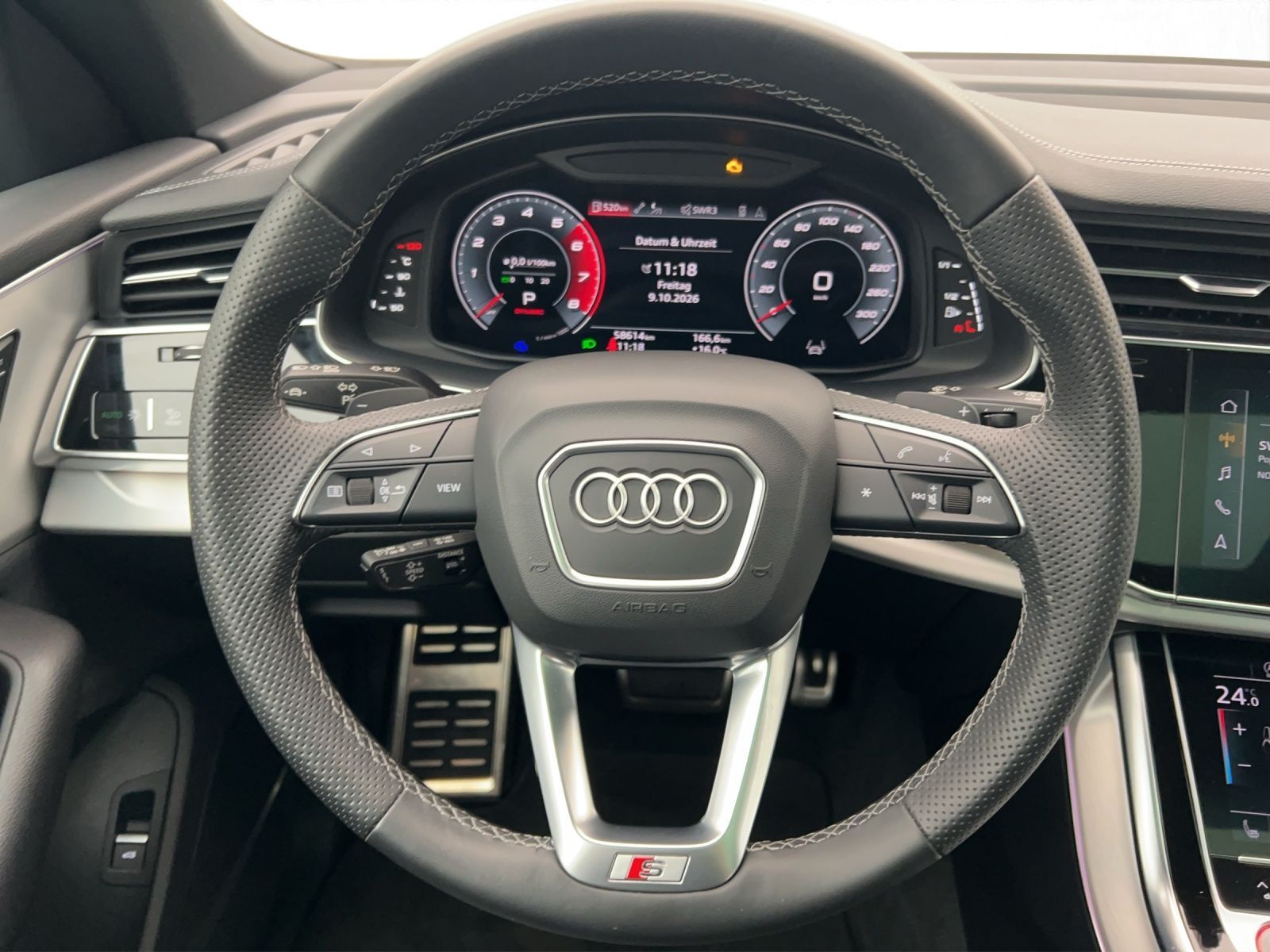 Audi SQ8 2023 г. Чёрный, пробег 58705 км