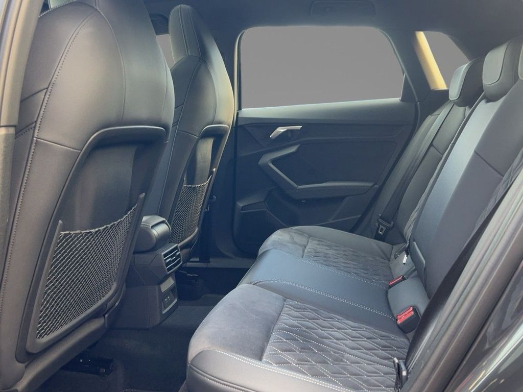 Audi A3 2023 г. Серый, пробег 41638 км