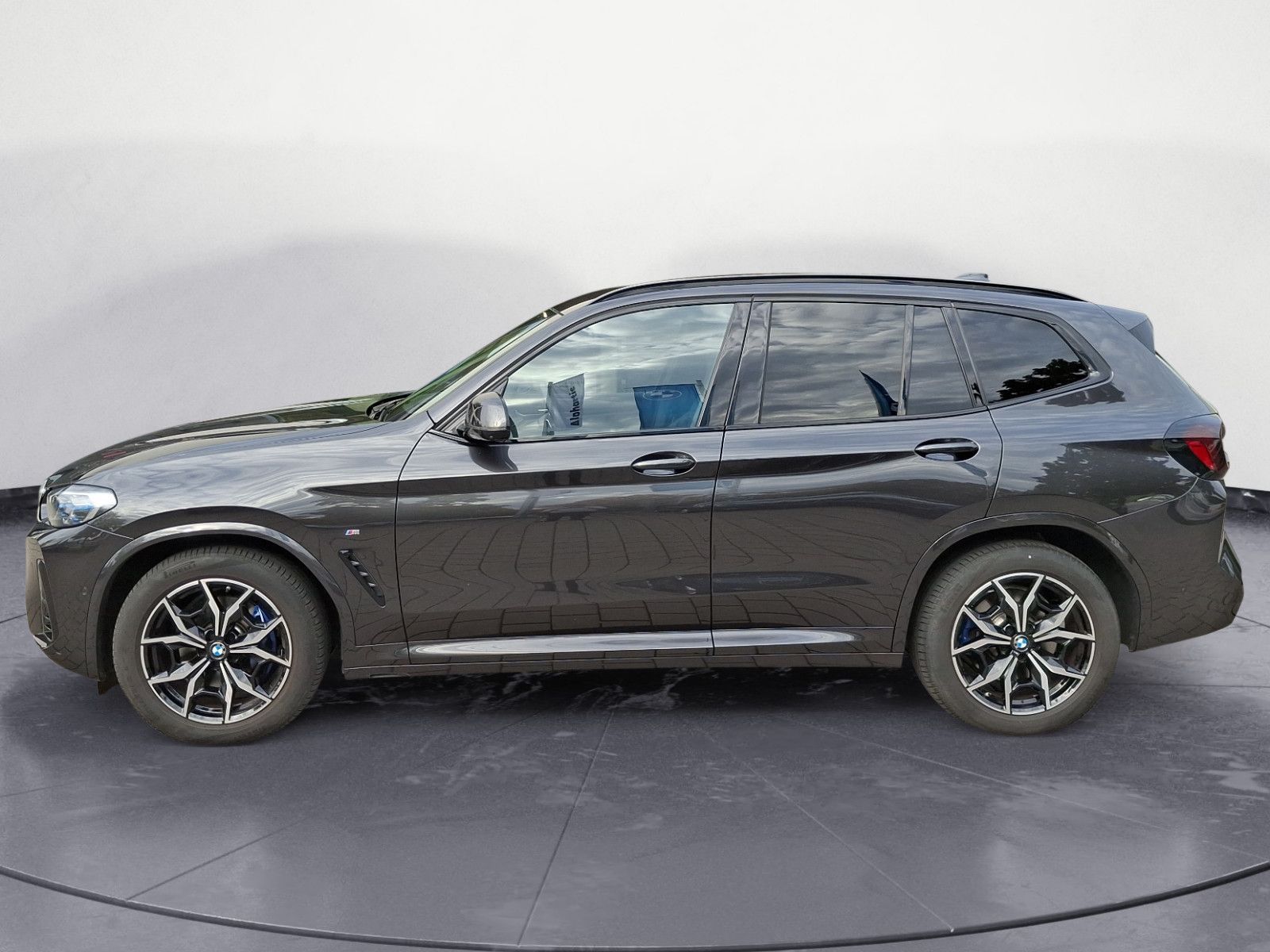 BMW X3 2023 г. Серый, пробег 42877 км