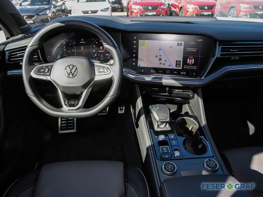 Volkswagen Touareg 2026 г. Чёрный, пробег 20950 км