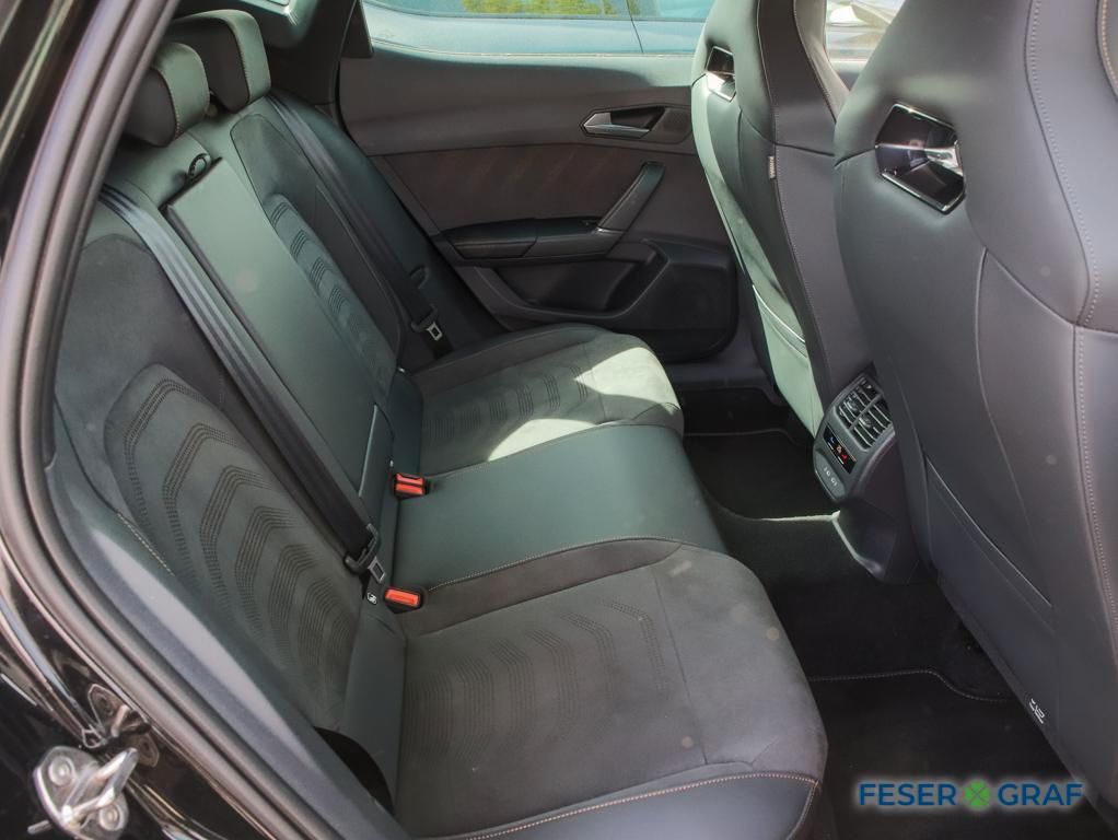 Cupra Formentor 2024 г. Чёрный, пробег 42450 км