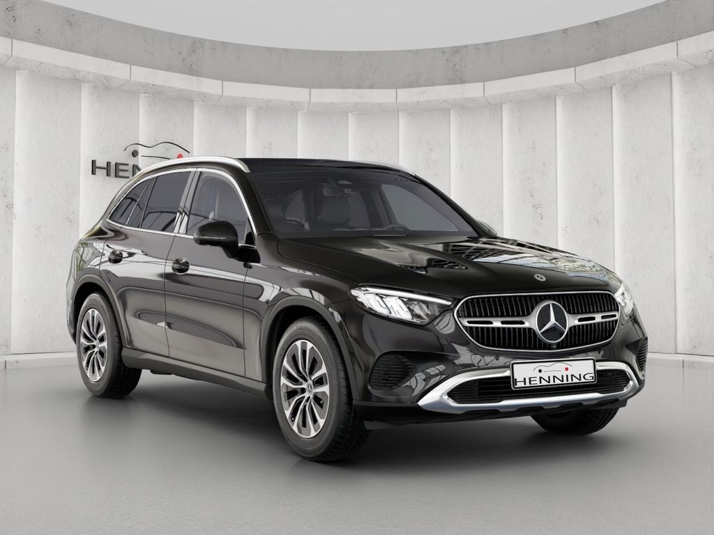 Mercedes-Benz GLC 200 2023 г. Чёрный, пробег 42600 км