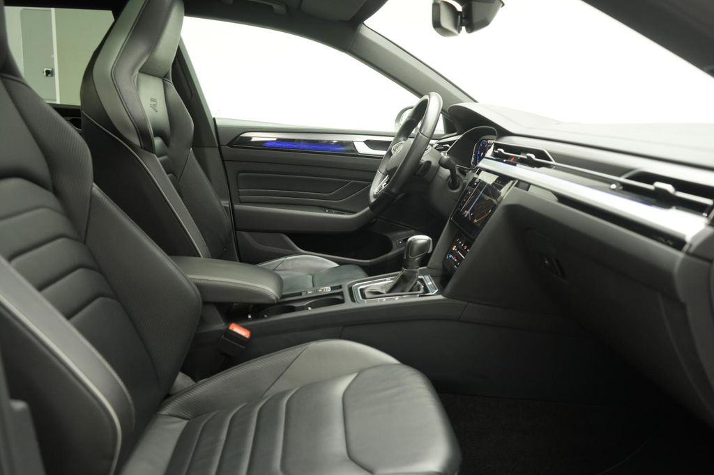 Volkswagen Arteon 2021 г. Белый, пробег 52000 км
