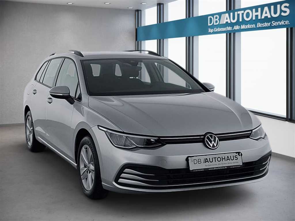 Volkswagen Golf 2023 г. Серебристый, пробег 48727 км