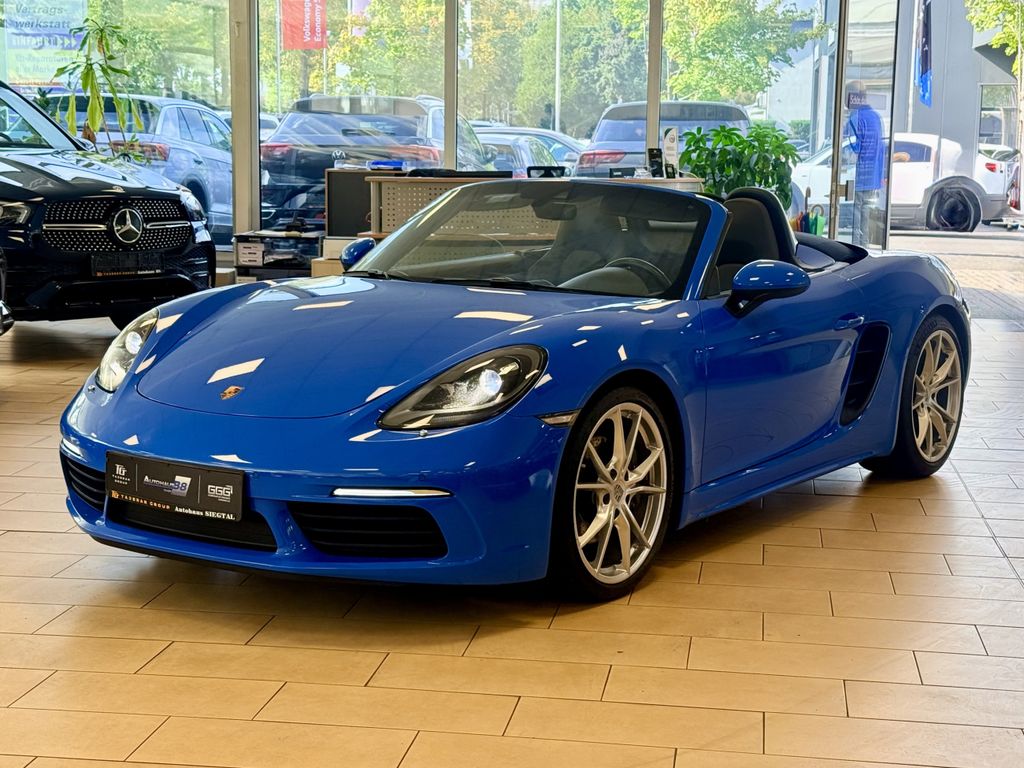 Porsche Boxster 2022 г. Синий, пробег 46693 км