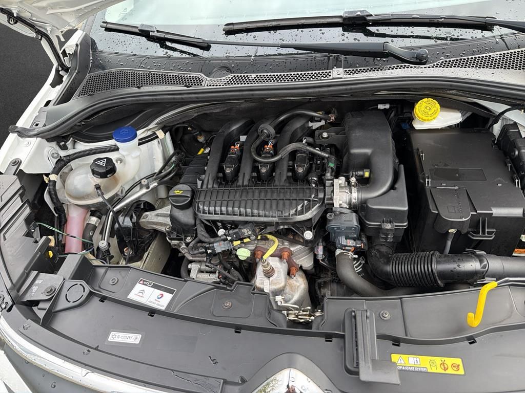Citroen C3 2022 г. Белый, пробег 58440 км