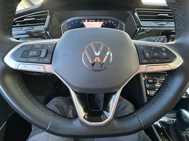 Volkswagen Touran 2022 г. Серый, пробег 59689 км