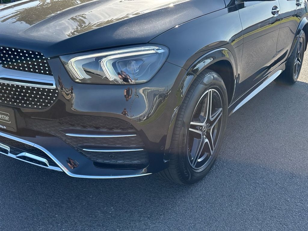 Mercedes-Benz GLE 300 2024 г. Чёрный, пробег 59896 км