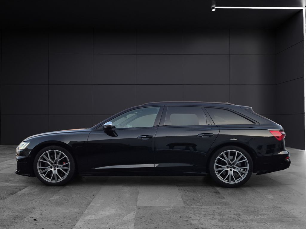 Audi S6 2024 г. Чёрный, пробег 26000 км