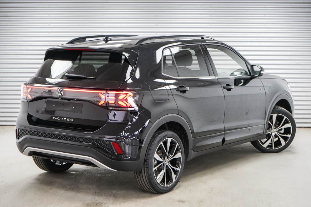 Volkswagen T-Cross 2026 г. Чёрный, пробег 20 км