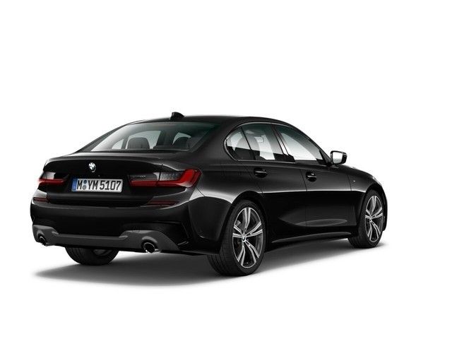 BMW 320 2022 г. Чёрный, пробег 11832 км