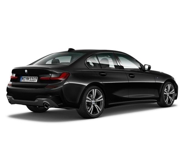 BMW 320 2022 г. Чёрный, пробег 11832 км