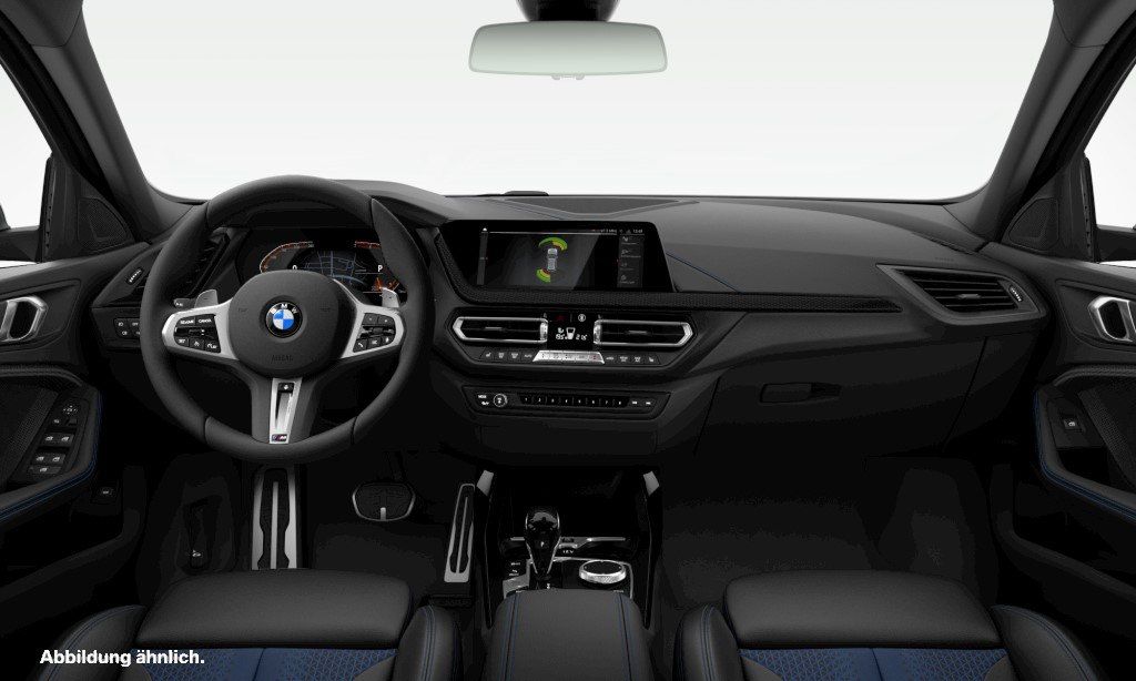 BMW 120 2023 г. Чёрный, пробег 50023 км