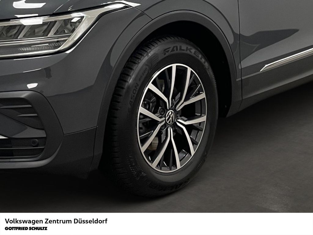 Volkswagen Tiguan 2022 г. Серый, пробег 53868 км
