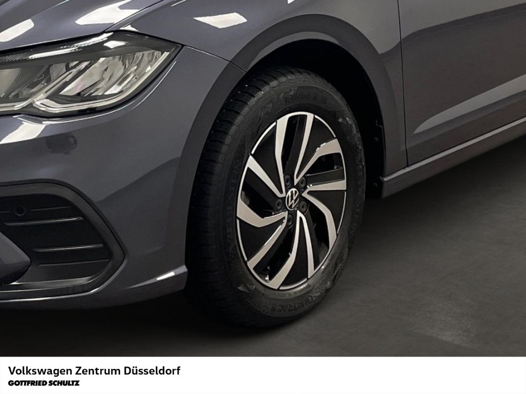 Volkswagen Polo 2022 г. Серый, пробег 29865 км