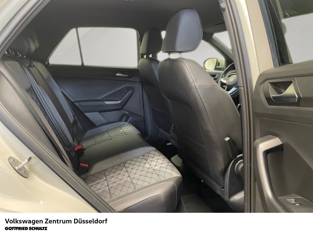 Volkswagen T-Roc 2024 г. Серый, пробег 34529 км